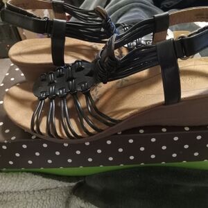 BareTraps Black Woven Wedge Sandals